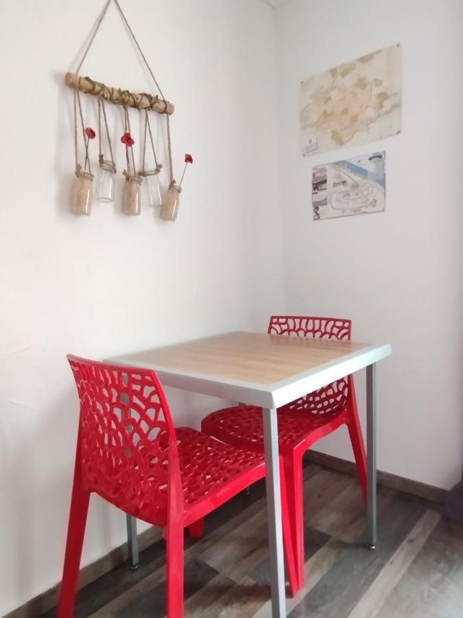 Studio Les Coquelicots Saint-Romain-sur-Cher Dış mekan fotoğraf